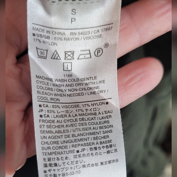 Banana Republic Button Down Top Olive Green Small - Picture 4 of 4